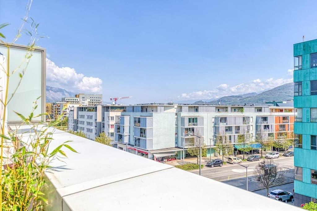 Standing, Balcon Avec Vue, Clim, Tt Equipe Confort Echirolles Exterior photo